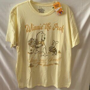 DISNEY Winnie the Pooh & Piglet Stop & Smell the Flowers Tee in Yellow Sz LARGE